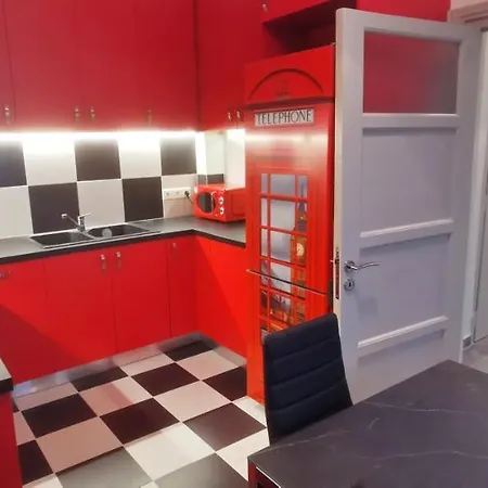 The Traditional Athenian House For 6, Near Metro Apartment Athens