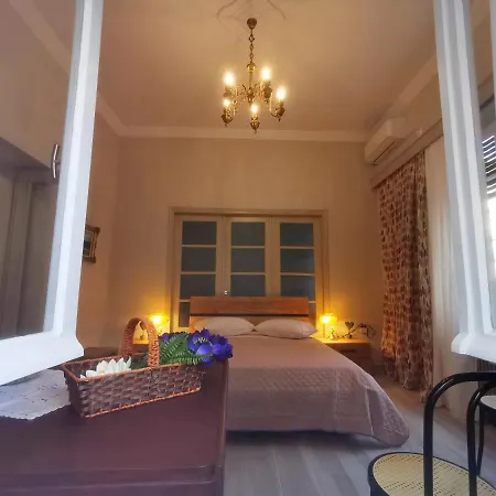Apartment The Traditional Athenian House For 6, Near Metro Athens